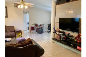 7809 Murcott Cir, Orlando, FL 32835, Sold 12/21/21