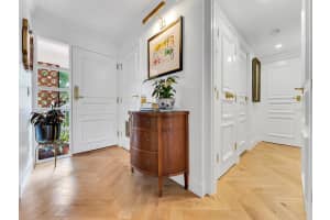 106 S Interlachen Ave, Winter Park, FL 32789, Sold 11/24/21