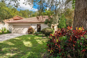 1046 E Pebble Beach Cir, Winter Springs, FL 32708, Sold 10/12/21