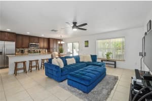 2316 Stone Abbey Blvd, Orlando, FL 32828, Sold 10/31/21