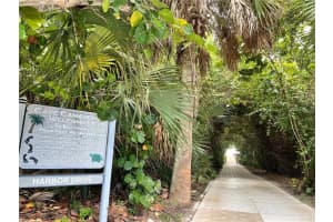 124 JOE PL #19, CAPE CANAVERAL, FL 32920 Sold 03/09/23