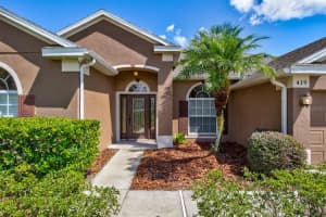 419 Osprey Lakes Cir, Chuluota, FL 32766, Sold 11/05/21