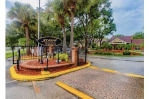 8648 Mallard Reserve Dr, Tampa, FL 33614, Sold 12/01/21