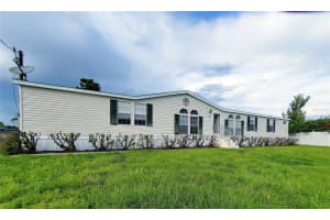 3239 Silver Lake Ct, Kissimmee, FL 34744, Sold 11/04/21