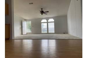 3239 Silver Lake Ct, Kissimmee, FL 34744, Sold 11/04/21