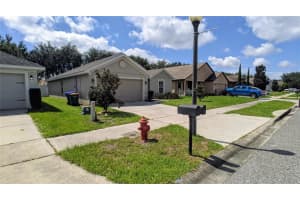 2197 Bexley Dr, Tavares, FL 32778, Sold 10/22/21