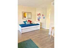 4756 Walden Cir, Orlando, FL 32811, Sold 11/12/21