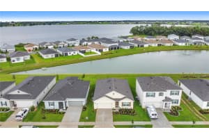 458 Autumn Stream Dr, Auburndale, FL 33823, Sold 11/01/21