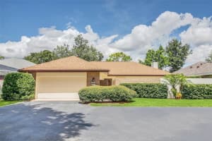 2503 Sweetwater Country Club Dr, Apopka, FL 32712, Sold 12/06/21