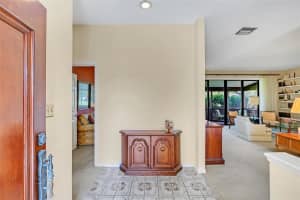 2503 Sweetwater Country Club Dr, Apopka, FL 32712, Sold 12/06/21