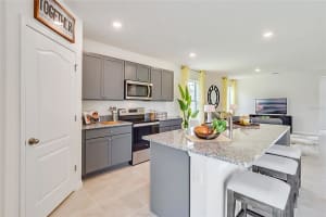 5721 Horseshoe Loop, Apopka, FL 32712, Sold 01/21/22