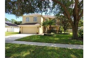 390 Suncrest Ct, Oviedo, FL 32765, Sold 10/21/21