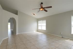 371 Fieldstream N Blvd, Orlando, FL 32825, Sold 10/25/21