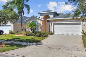 932 Emerald Green Ct, Kissimmee, FL 34746, Sold 11/10/21