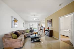 932 Emerald Green Ct, Kissimmee, FL 34746, Sold 11/10/21