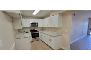 1724 Pine Ridge Cir, Sanford, FL 32773, Sold 11/12/21
