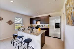 3365 Logan Berry Dr, Apopka, FL 32712, Sold 12/28/21