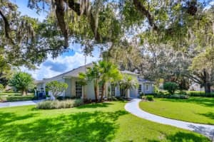 5222 Hammock Pointe Ct, St Cloud, FL 34771, Sold 11/30/21