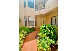 7615 Sugar Bend Dr, Orlando, FL 32819, Sold 11/22/21