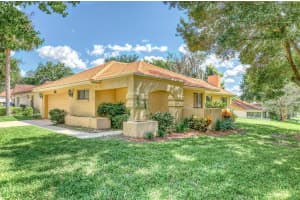 1157 E Winged Foot Cir, Winter Springs, FL 32708, Sold 11/15/21