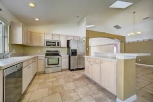 2812 Long Leaf Pine St, Clermont, FL 34714, Sold 01/05/22