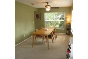 1363 Dutch Elm Dr, Altamonte Springs, FL 32714, Sold 11/05/21