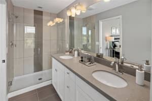 10287 Highline Crest St, Orlando, FL 32832, Sold 04/29/22