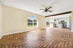 2422 Ridgeway Dr, Kissimmee, FL 34746, Sold 12/14/21