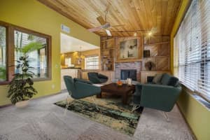 7612 Orange Tree Ln, Orlando, FL 32819, Sold 05/27/22