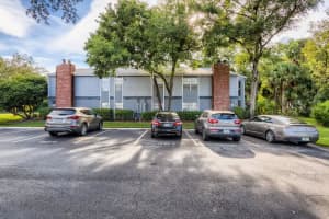 303 Northlake Dr, Sanford, FL 32773, Sold 11/19/21