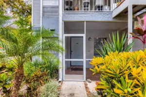 303 Northlake Dr, Sanford, FL 32773, Sold 11/19/21
