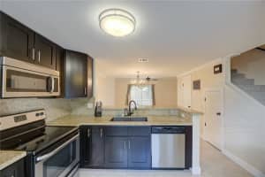1801 NE 15th Ave, Fort Lauderdale, FL 33305, Sold 10/30/21