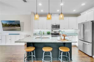 2554 Egret Shores Dr, Orlando, FL 32825, Sold 11/02/21
