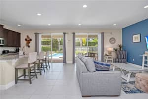 380 Pendant Ct, Kissimmee, FL 34747, Sold 01/12/22