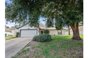 979 Vassar Dr, Eustis, FL 32726, Sold 02/21/22