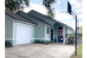 1976 Sheeler Oaks Dr, Apopka, FL 32703, Sold 11/22/21