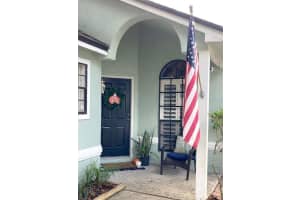 1976 Sheeler Oaks Dr, Apopka, FL 32703, Sold 11/22/21