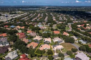 2204 Kettle Dr, Orlando, FL 32835, Sold 11/12/21