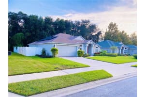 1479 Cedar Pine Dr, Deltona, FL 32725, Sold 11/05/21