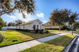 1905 Jean Marie Dr, Winter Garden, FL 34787, Sold 11/29/21