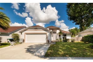 5613 Deepdale Dr, Orlando, FL 32821, Sold 11/18/21