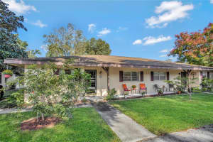 37 Villa Villar Ct, DeLand, FL 32724, Sold 11/19/21