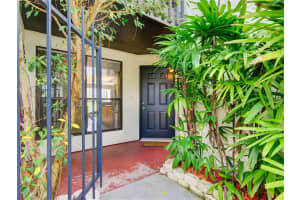 1326 Stearman Ct, Orlando, FL 32825, Sold 12/30/21