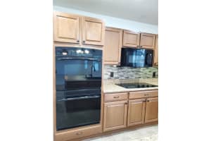 616 del Pilar Dr, Groveland, FL 34736, Sold 11/08/21