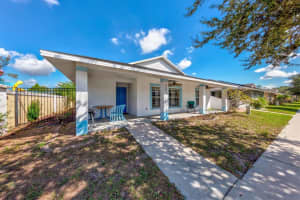2204 Pleasant View Ave, Ruskin, FL 33570, Sold 12/22/21