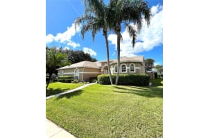 4471 Saddleworth Cir, Orlando, FL 32826, Sold 12/02/21