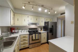 514 Orange Dr, Altamonte Springs, FL 32701, Sold 11/08/21