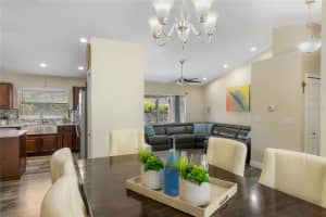 1346 Ravida Woods Dr, Apopka, FL 32703, Sold 11/16/21