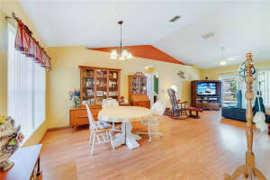 3249 Sawgrass Creek Cir, St Cloud, FL 34772, Sold 11/18/21