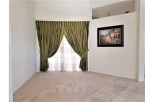 3925 Winding Lake Cir, Orlando, FL 32835, Sold 11/05/21